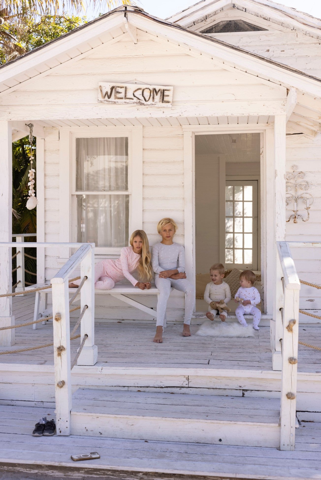Bird Print Loungewear Pants: Baby’s Breath