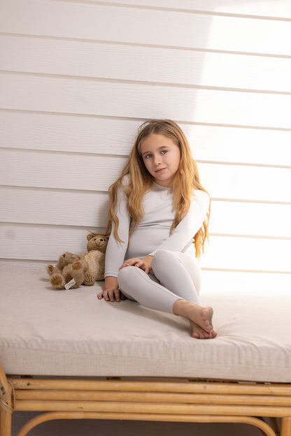 Leaf Embroidered Loungewear Set: Baby’s Breath